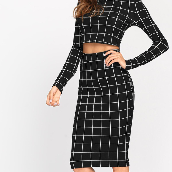 Crop Long Sleeve 2 Piece Plaid Skirt set - Picture 5 of 7